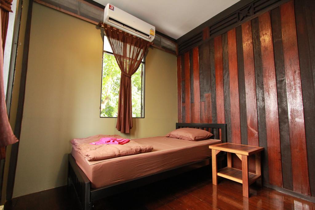 Viman Guesthouse Banguecoque Exterior foto